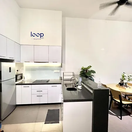 Kl Sentral Serviced Apartment - The Establishment Kl Sentral By Loop Suites Kuala Lumpur Room photo